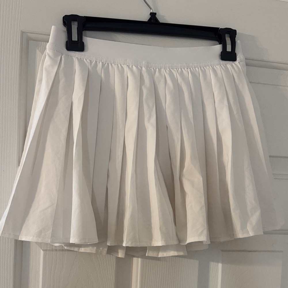 lululemon athletica White Pleated  Skirt